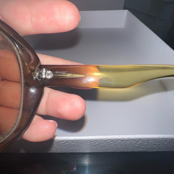 ViennaLine Vintage Sunglasses - Picture 7 of 8